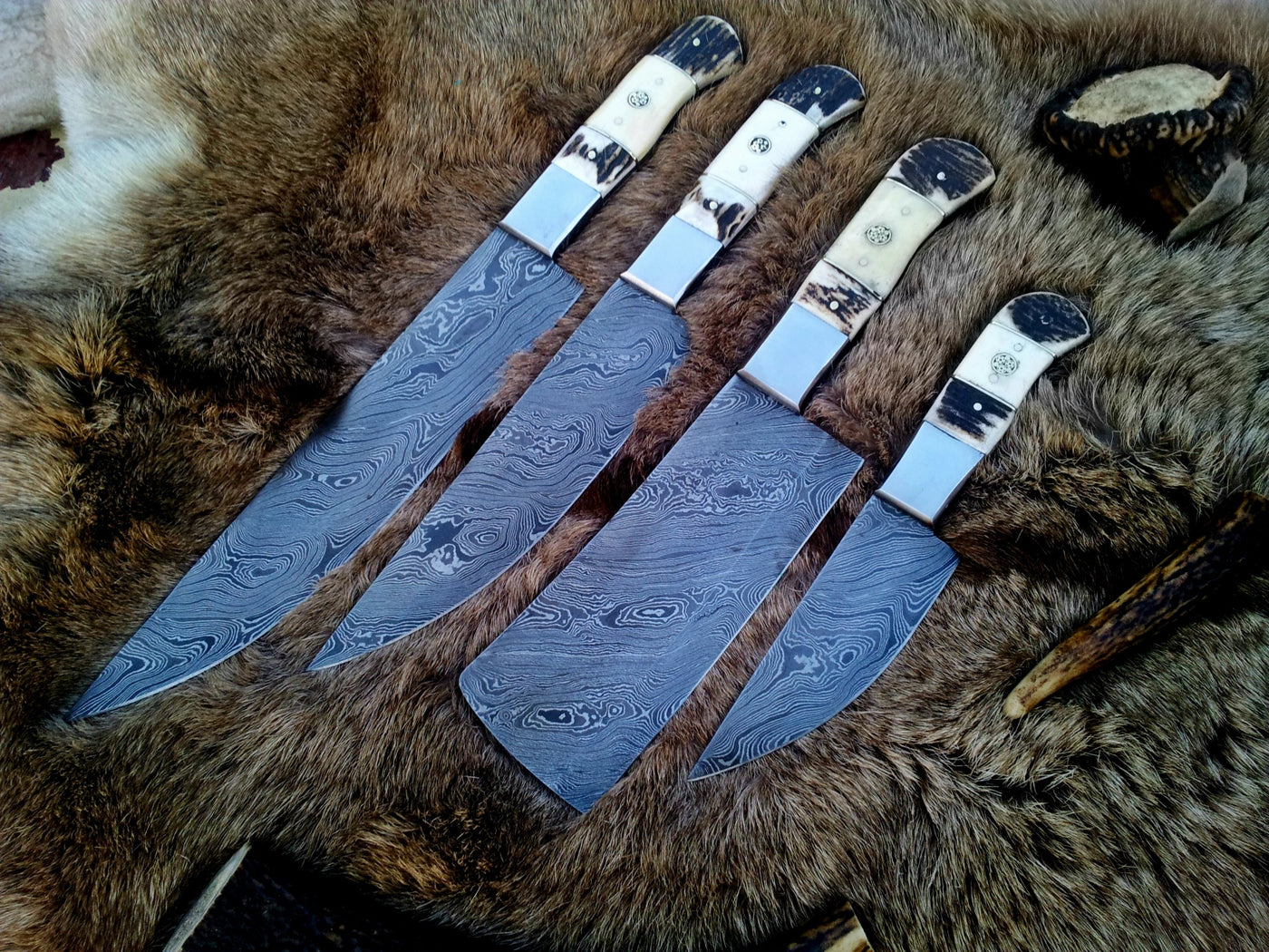[DAMASCUS_KNIVES], [HUNTING_KNIVES], [KNIFE], [HANDMADE_KNIVES], [SKINNING_KNIVES], [DAGGER_KNIVES], [TRACKER_KNIVES], [KITCHEN_KNIVES], [FOLDING_KNIVES] - KBS Knives Store
