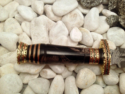 Custom handmade hunters knife with buffalo horn handle