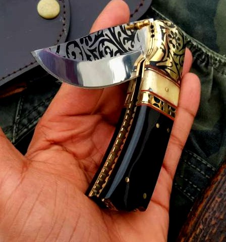 [DAMASCUS_KNIVES], [HUNTING_KNIVES], [KNIFE], [HANDMADE_KNIVES], [SKINNING_KNIVES], [DAGGER_KNIVES], [TRACKER_KNIVES], [KITCHEN_KNIVES], [FOLDING_KNIVES] - KBS Knives Store