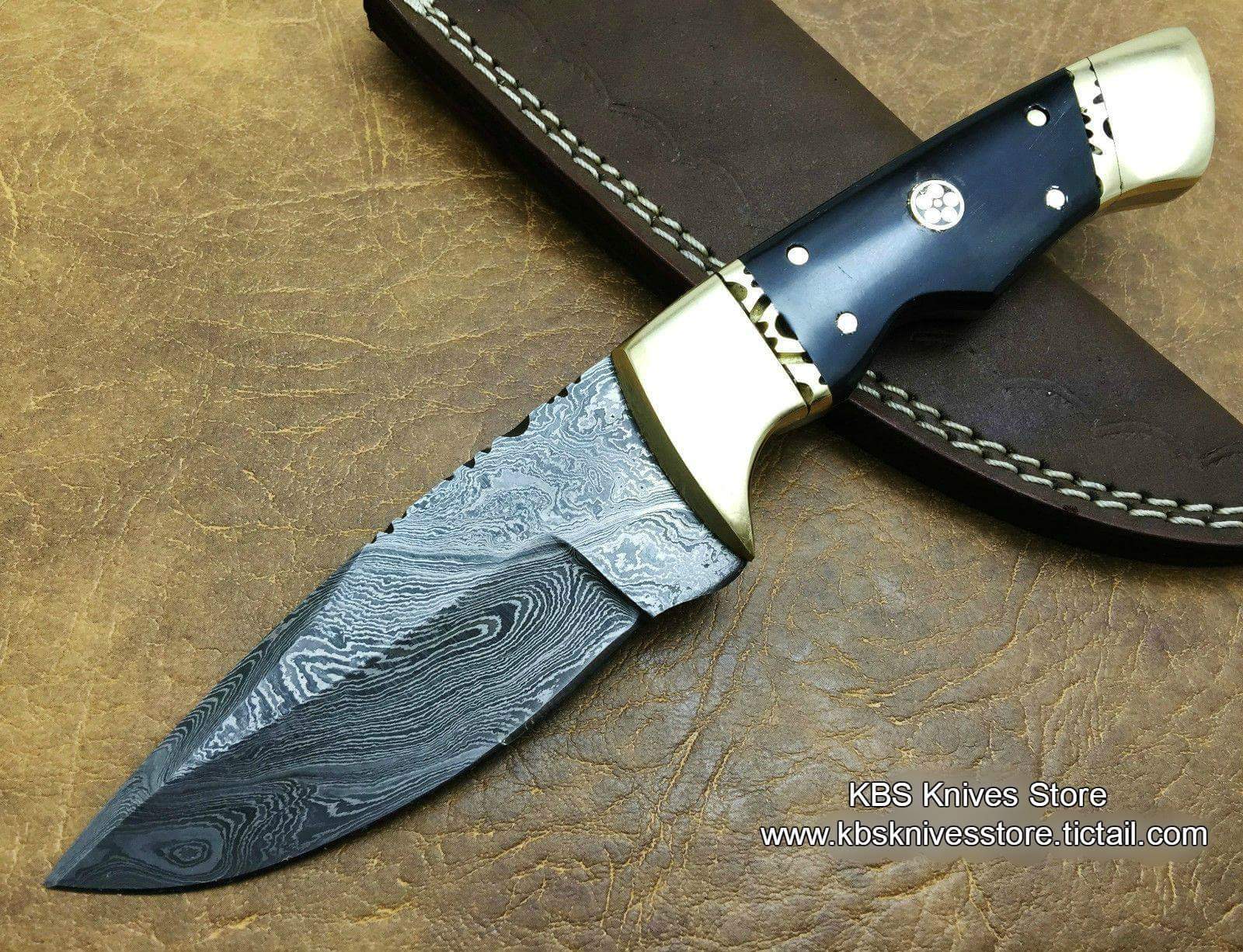 Premium Hunters Knife for the Serious Outdoor Enthusiast