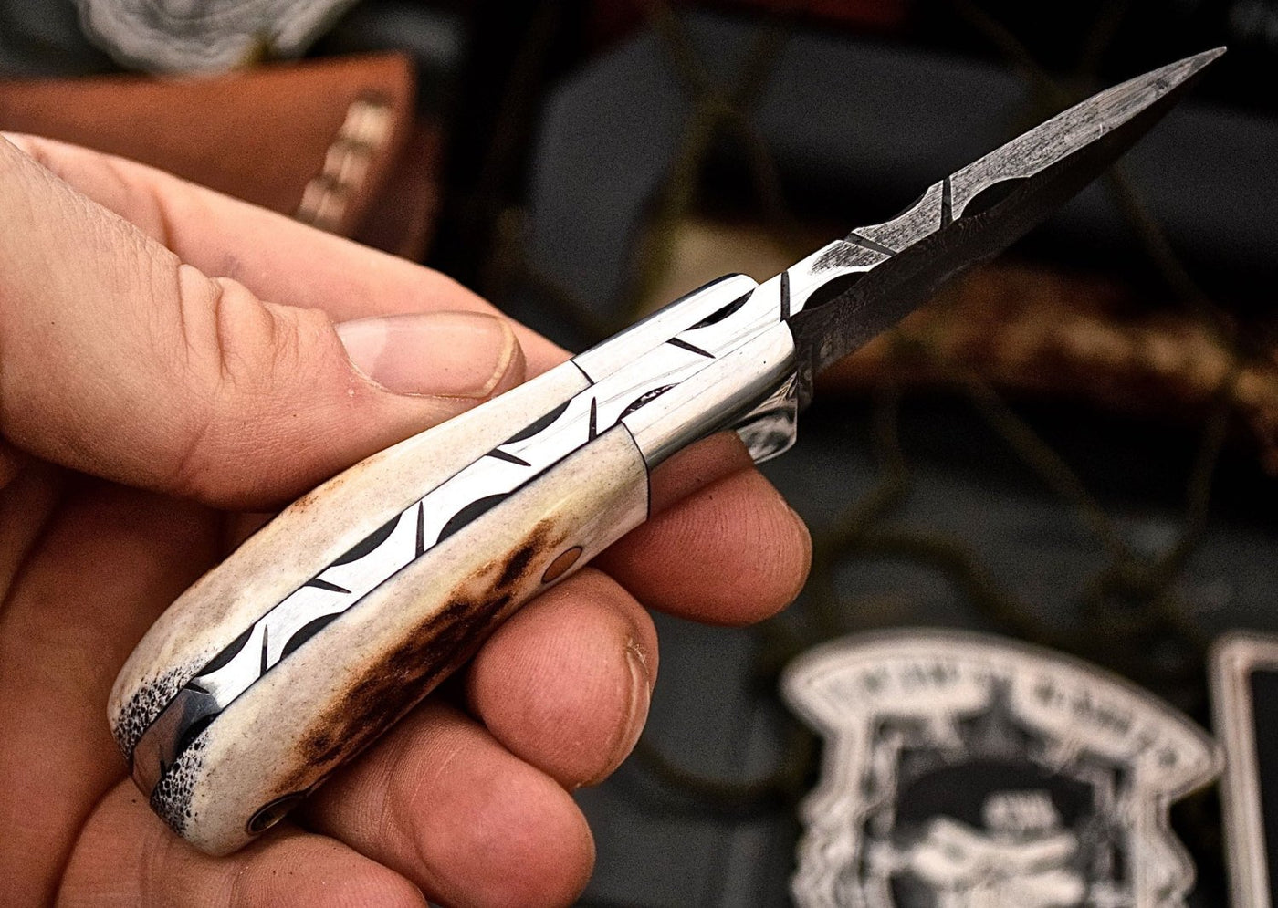 [DAMASCUS_KNIVES], [HUNTING_KNIVES], [KNIFE], [HANDMADE_KNIVES], [SKINNING_KNIVES], [DAGGER_KNIVES], [TRACKER_KNIVES], [KITCHEN_KNIVES], [FOLDING_KNIVES] - KBS Knives Store