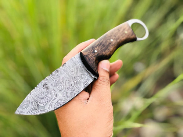 Best Skinner Knife with Twisted Damascus Steel Blade and Walnut Wood Handle