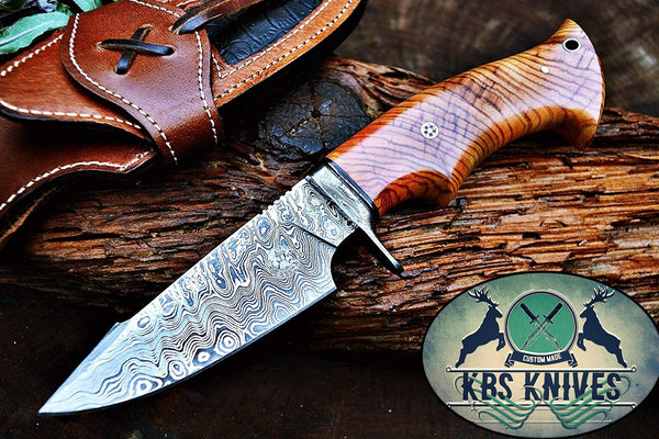 Olive Wood Handle Damascus Hunting Knife