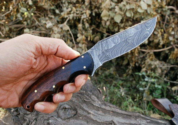 Custom Handmade Damascus Steel Skinning Hunting Knife