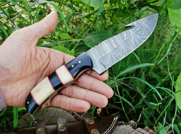 Custom Handmade Damascus Steel Guthook Hunting Knife