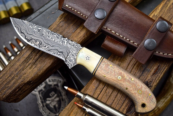 Damascus Steel Hunting Skinning Camping Knife