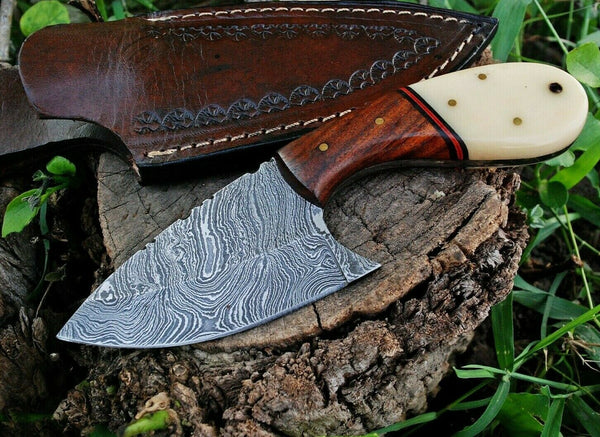 Custom Handmade Damascus Steel Skinning Knife