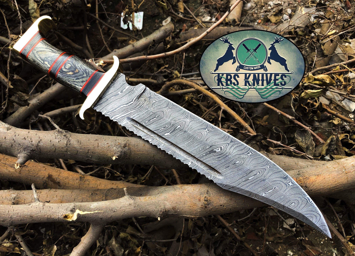 Detailed brass guards and red fiber spacers on the Western Outlaw Bowie Knife, showcasing fine craftsmanship