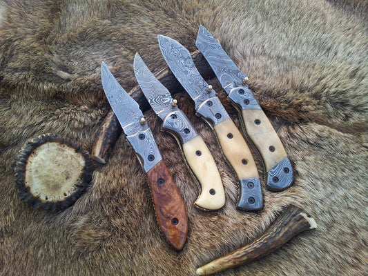 Everyday Carry Deal of 3 Damascus Steel Folding Pocket Knives – The Trio Edge
