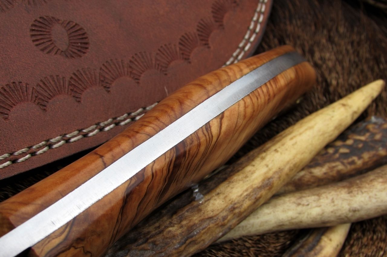 Premium Full Tang Hunter Bowie Knife with Olive Wood Handle and Brass Pipes