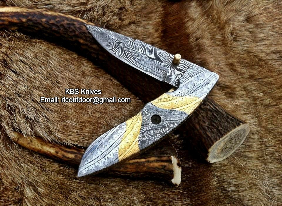 The MasterCraft by KBS Knives Store with leather sheath and hand-engraved folding pocket knife