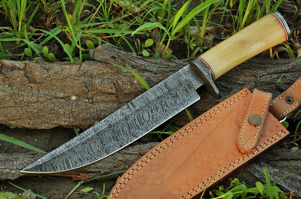 Damascus Steel Hunter Knife