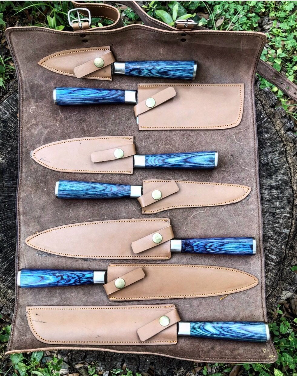 [DAMASCUS_KNIVES], [HUNTING_KNIVES], [KNIFE], [HANDMADE_KNIVES], [SKINNING_KNIVES], [DAGGER_KNIVES], [TRACKER_KNIVES], [KITCHEN_KNIVES], [FOLDING_KNIVES] - KBS Knives Store