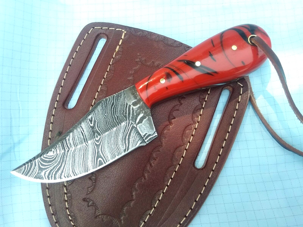 Custom Handmade Damascus Steel Fixed Blade Skinning Knife