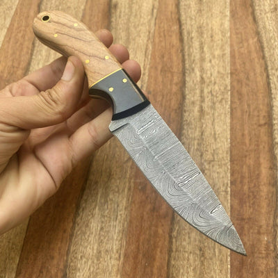 Custom Handmade Damascus Skinning Hunting Knife