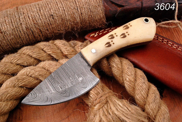 Custom Handmade Damascus Steel Skinning Knife