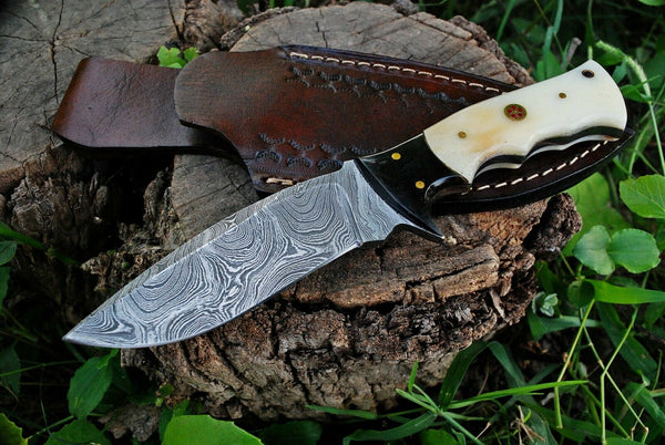 Custom Handmade Damascus Steel Hunting Knife