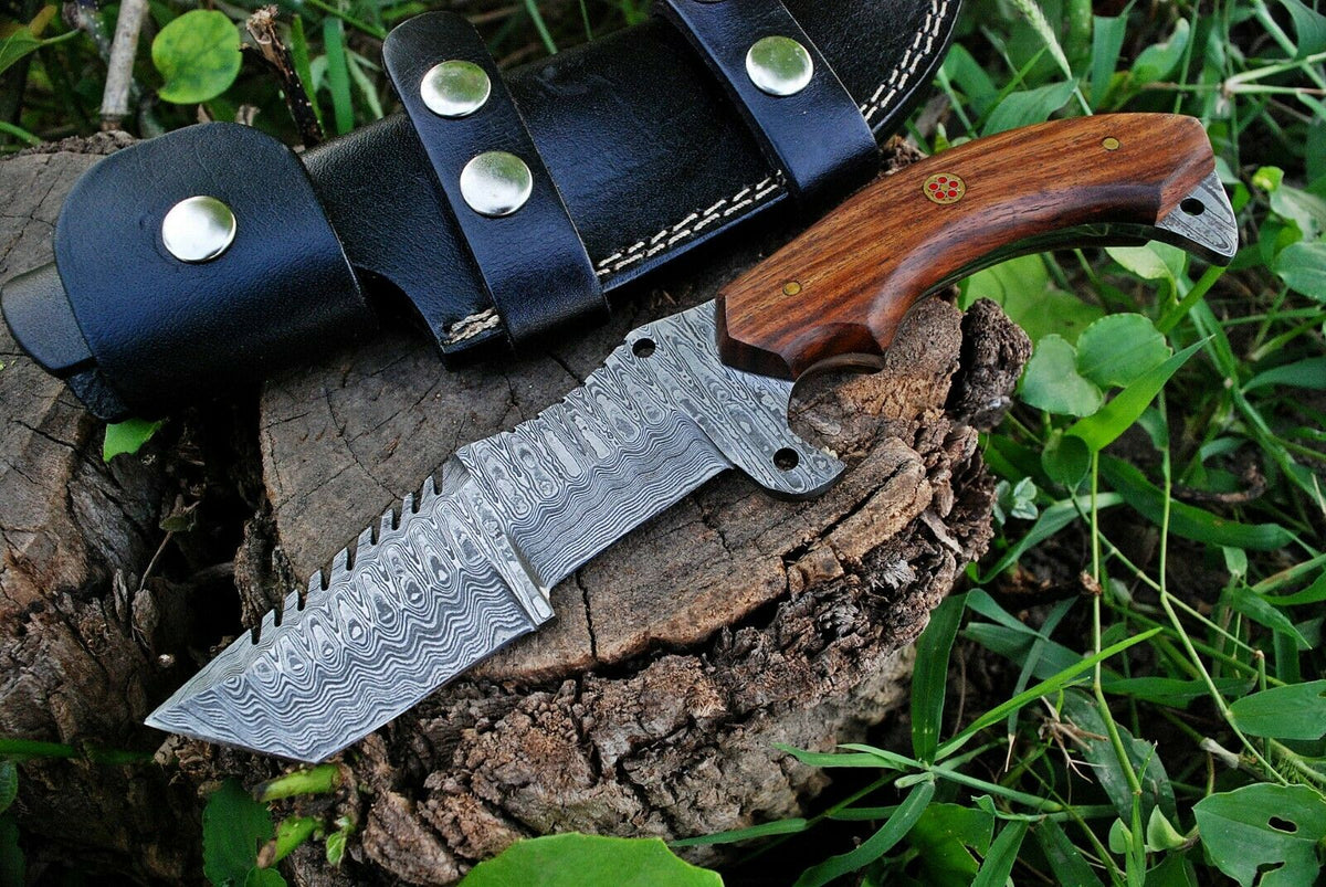 Premium Custom Damascus Steel Tanto Tactical Tracker Knife main image 1